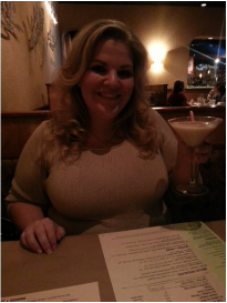 Jenni Reilly at Bonefish Grill with a Seasonal Cocktail